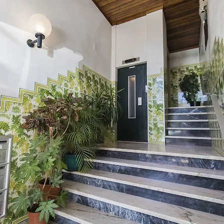 Lovelystay - Light & Comfy Flat Lisboa