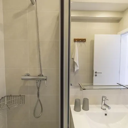 Lovelystay - Light & Comfy Flat * Lisbona