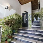 Lovelystay - Light & Comfy Flat Lissabon